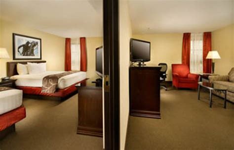 Drury Inn & Suites St. Joseph - Drury Hotels