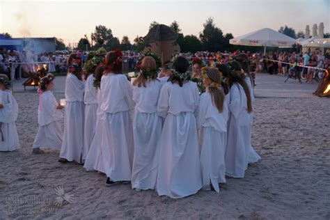 Wianki W Koniecpolu Na Zdj Ciach