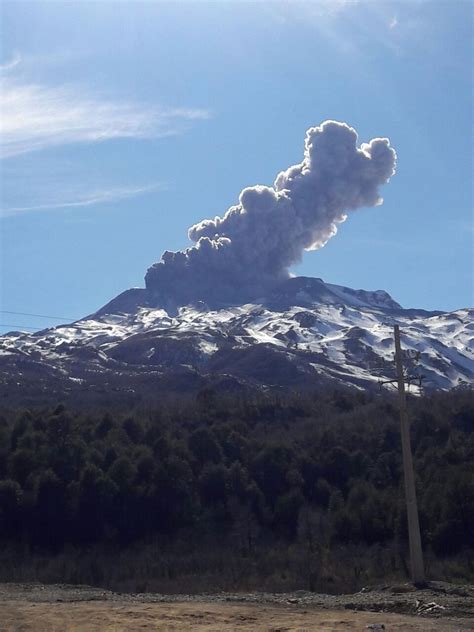 Volc N Nevados De Chill N Presenta Nuevo Pulso Eruptivo Nacional