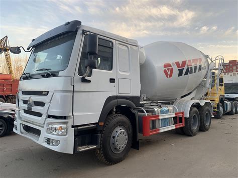 Sinotruk Howo Heavy Duty Used X Concrete Cement Mixer Truck For Sale