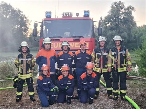 Jugendfeuerwehr Freiwillige Feuerwehr Großkarolinenfeld e V