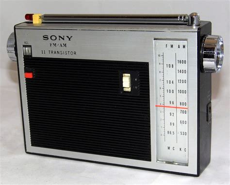 Vintage Sony Transistor Radio Model Tfm W Am Fm Bands