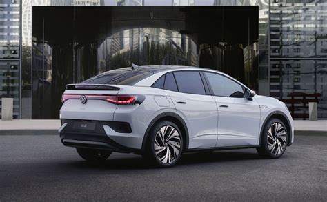 Volkswagen dévoile son nouveau SUV coupé électrique ID 5