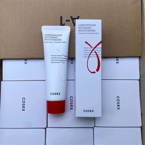 Cosrx Lightweight Soothing Moisturizer лечебный увлажняющий крем 80 мл