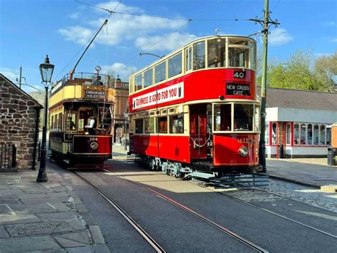 In Pictures London Transport 1622 Returns To The Rails British Trams