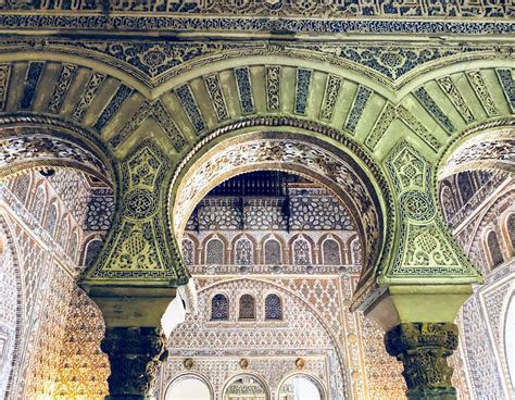 Seville's Architecture: an Islamic Legacy - Lions in the Piazza