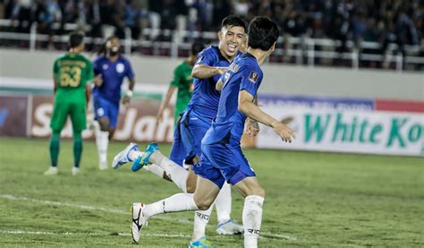 Semifinal Leg 1 Piala Presiden 2022 PSIS Vs Arema FC Di Stadion