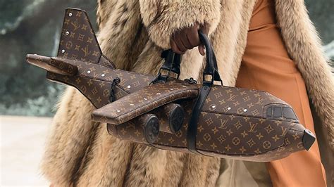 The New Louis Vuitton Airplane Baggot | semashow.com