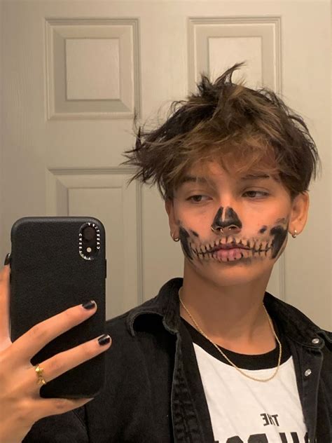 Pin By Writtennetwork On Halloween Costume Guys Halloween Makeup