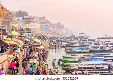 7,881 Varanasi Bath Images, Stock Photos & Vectors | Shutterstock