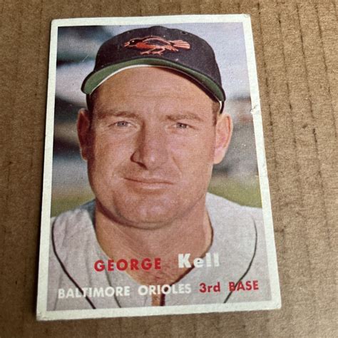 1957 Topps GEORGE KELL 230 Baltimore Orioles Vintage Baseball Card D6