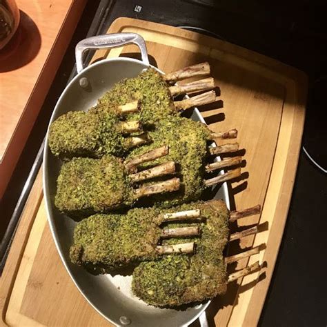 Gordon Ramsays Herb Crusted Rack Of Lamb Recipe Ricetta Ricette Ricette Di Carne Chef