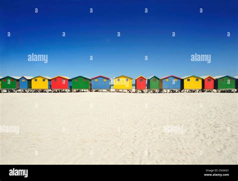 Spiaggia Colorata Immagini E Fotografie Stock Ad Alta Risoluzione Alamy