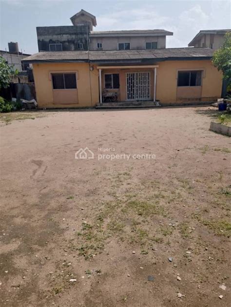 For Sale Solid Build 4 Bedroom Bungalow On Full Plot No 23 Olarewaju