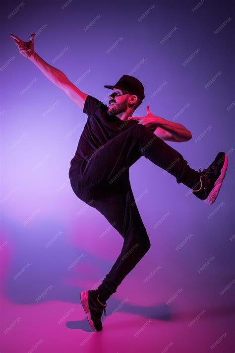 Male Hip Hop Dancer Silhouette