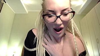 Laugh On Tiny Dick XVIDEOS