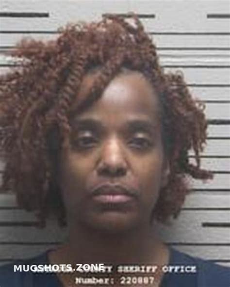 Queenie Jackson Robinson 12 04 2022 Autauga County Mugshots Zone