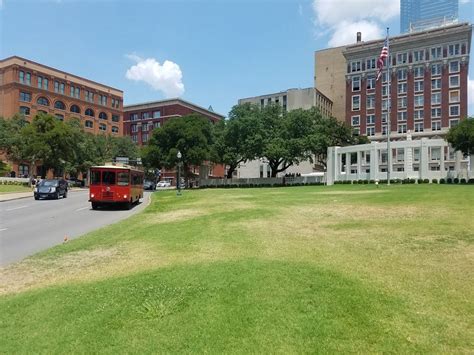 Kennedy Assassination Grassy Knoll