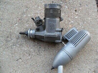 Vintage Thunder Tiger Gp Nitro Airplane Engine With Muffler Great Ebay