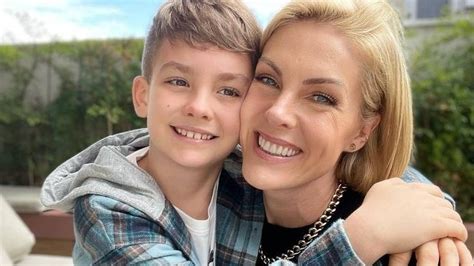 Ana Hickmann Se Pronuncia Ap S Filho Ser Exposto Por Ex Marido