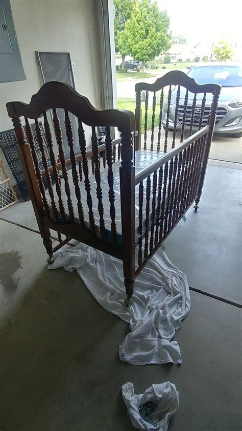 Bassett Drop Side Crib