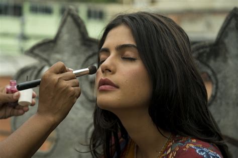 Foto A nova novela das seis Órfãos da Terra aposta em uma make