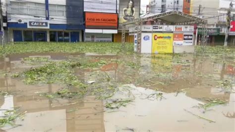 V Deo Bahia Barragem Se Rompe E Moradores Deixam Casas Globo News