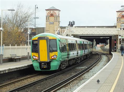 377703 West Brompton Tsgn Southern Class 377 Unit No 37 Flickr