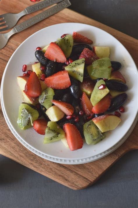 Vegan Fruit Salad - Motions and Emotions