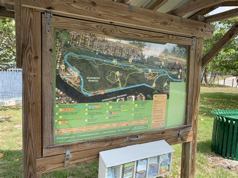 Fort Lauderdale Water Taxi stop # 8 ** Birch State Park - Royal