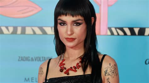 Los 40 Music Awards Todos Los Looks De La Alfombra Roja Trendradars