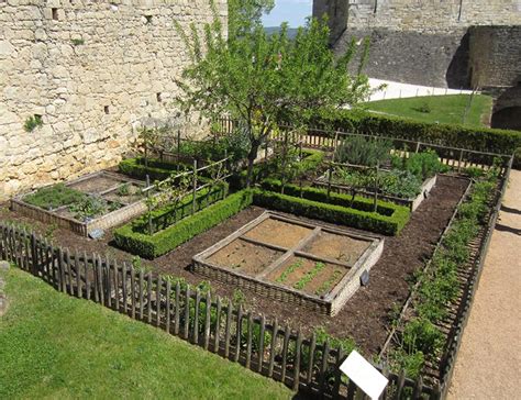 Medieval Garden Special Feature On Plants Purpose Layout