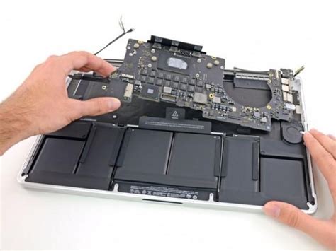 Macbook Pro 2013 Ifixit Teardowns Point Toward Low Repairability