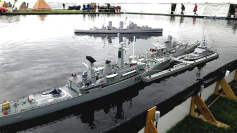 Warship Models Underway Gallery 1