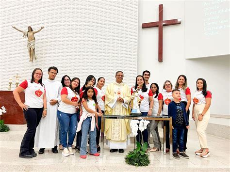 Imagem Peregrina Da M E E Rainha Das Voca Es Visita Par Quia Sagrado