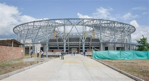 Aplazan Otra Vez La Entrega Del Coliseo Mayor Ahora Hasta El De