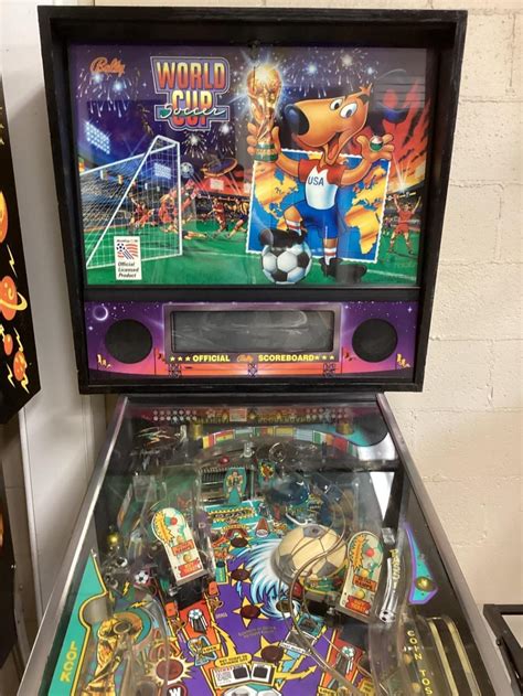 Lot World Cup Soccer By Bally Pinball Arcade Machine Circa 1994 Thru