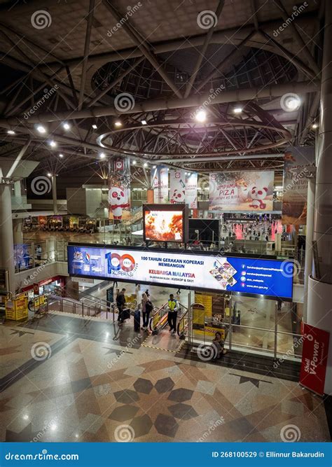 Commuters In Kl Sentral Transportation Hub In Brickfields Kl Kl