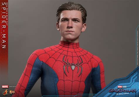 The MCU S Best Take Yet On The Classic Spidey Suit Comes To Life From Hot Toys BrutalGamer