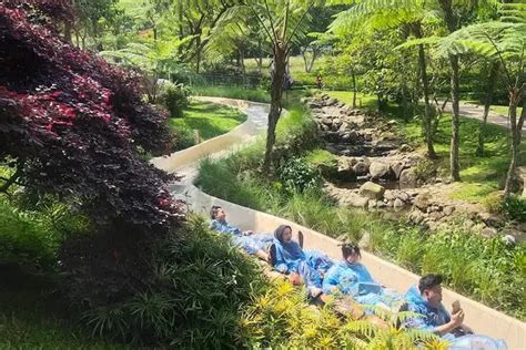 Harga Tiket Water Coaster Dusun Bambu Bandung Nikmati Seluncur