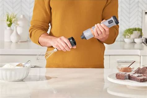 Black Decker Frullatore Ad Immersione Minipimer Senza Fili Con