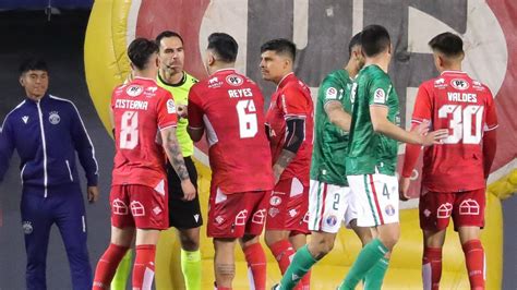 Un Mínimo De Respeto Una Nueva Polémica Avergüenza Al Fútbol Chileno