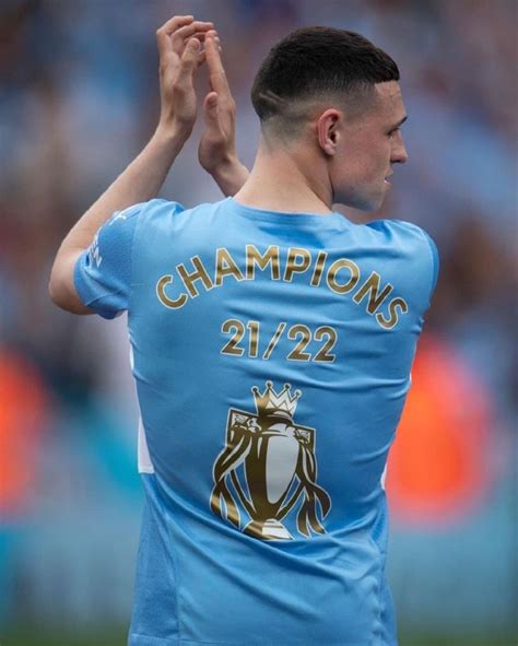 Pin De Pakan Boonkokkruad Em Phil Foden Jogadores De Futebol Futebol