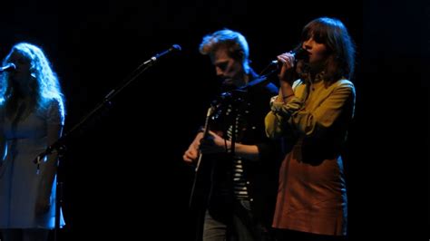 Gabrielle Aplin With Tom Crouch And Hannah Grace Pouring Out Shepherd