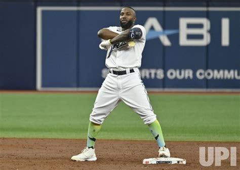 Photo Mlb Al Wild Card Game Between Tampa Bay And Texas In St