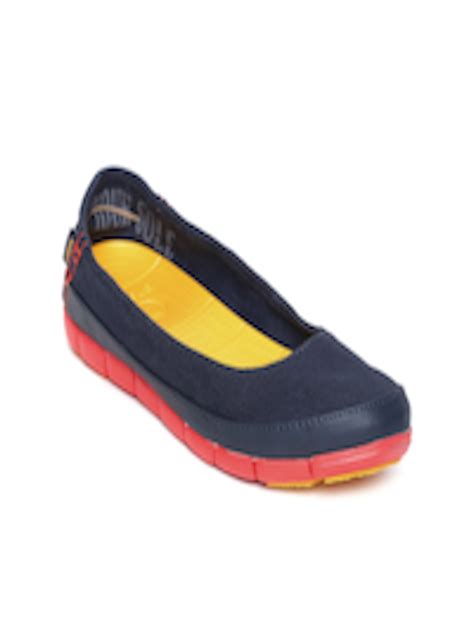 Buy Crocs Women Navy Flat Shoes - Flats for Women 1217635 | Myntra