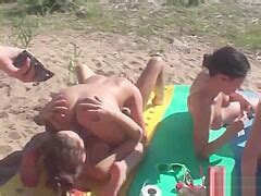 Hot Picknick Girls Love Fooling Around Together Pornzog Free Porn Clips