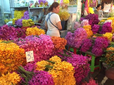 Chatuchak Flower Market | Flower market, Flowers, Fruit flowers