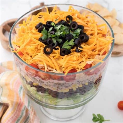 Easy Layered Taco Salad Recipe Ground Beef • The Fresh Cooky