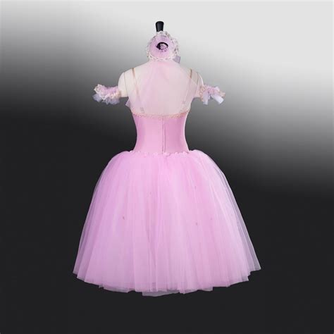 Romantic Ballet Tutu Twirling Ballerinas